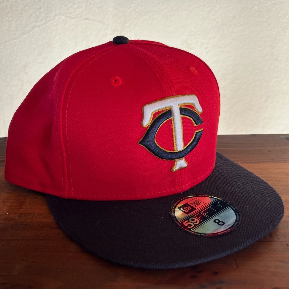 New Era 59fifty Minnesota Twins fitted hat size 8